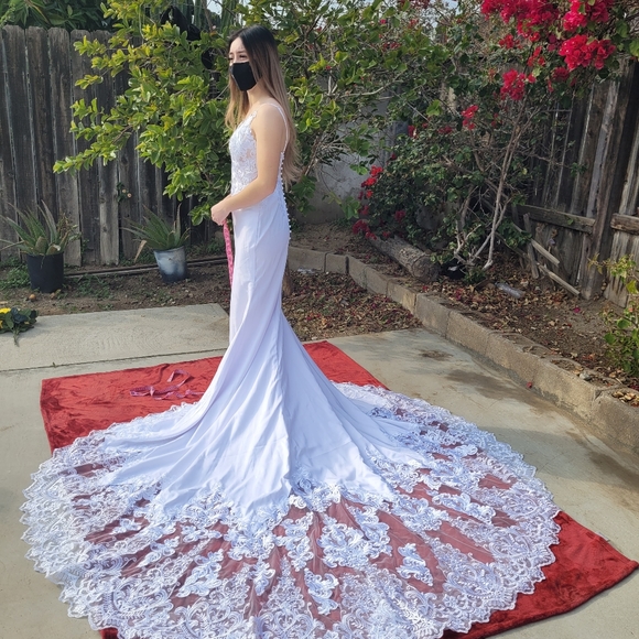 Nice Wedding Dress - Picture 12 of 16